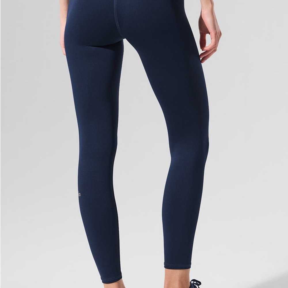 Alo Navy Airlift Leggings NWT - Picture 2 of 8